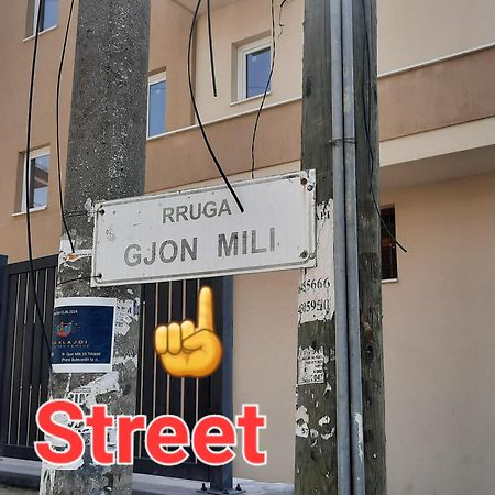 Deni'S Family Apartment In New Blvd 티라나 외부 사진